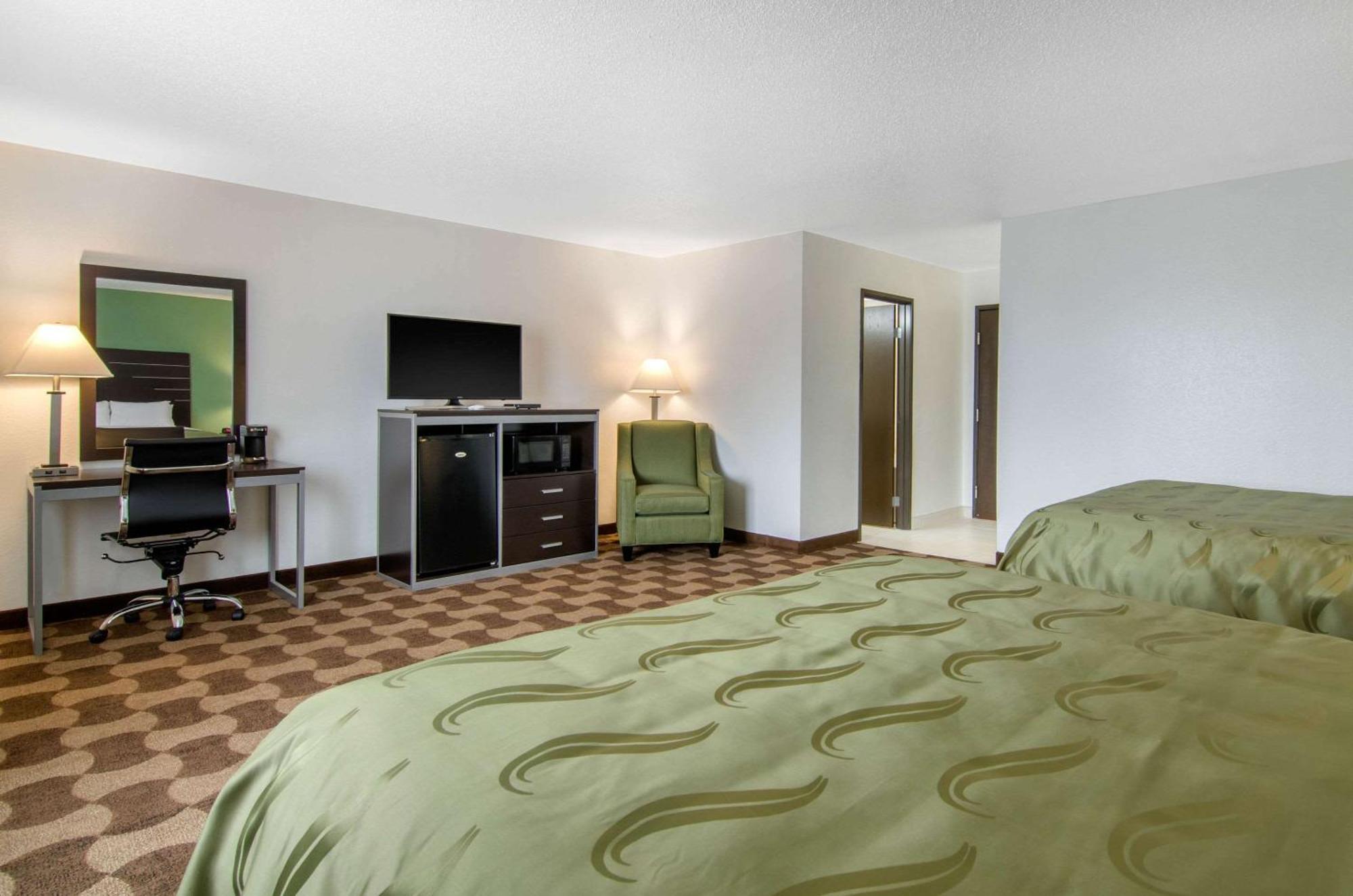 Quality Inn Russell Εξωτερικό φωτογραφία