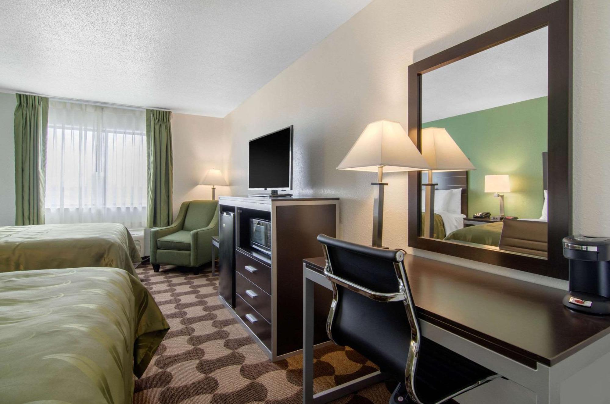 Quality Inn Russell Εξωτερικό φωτογραφία