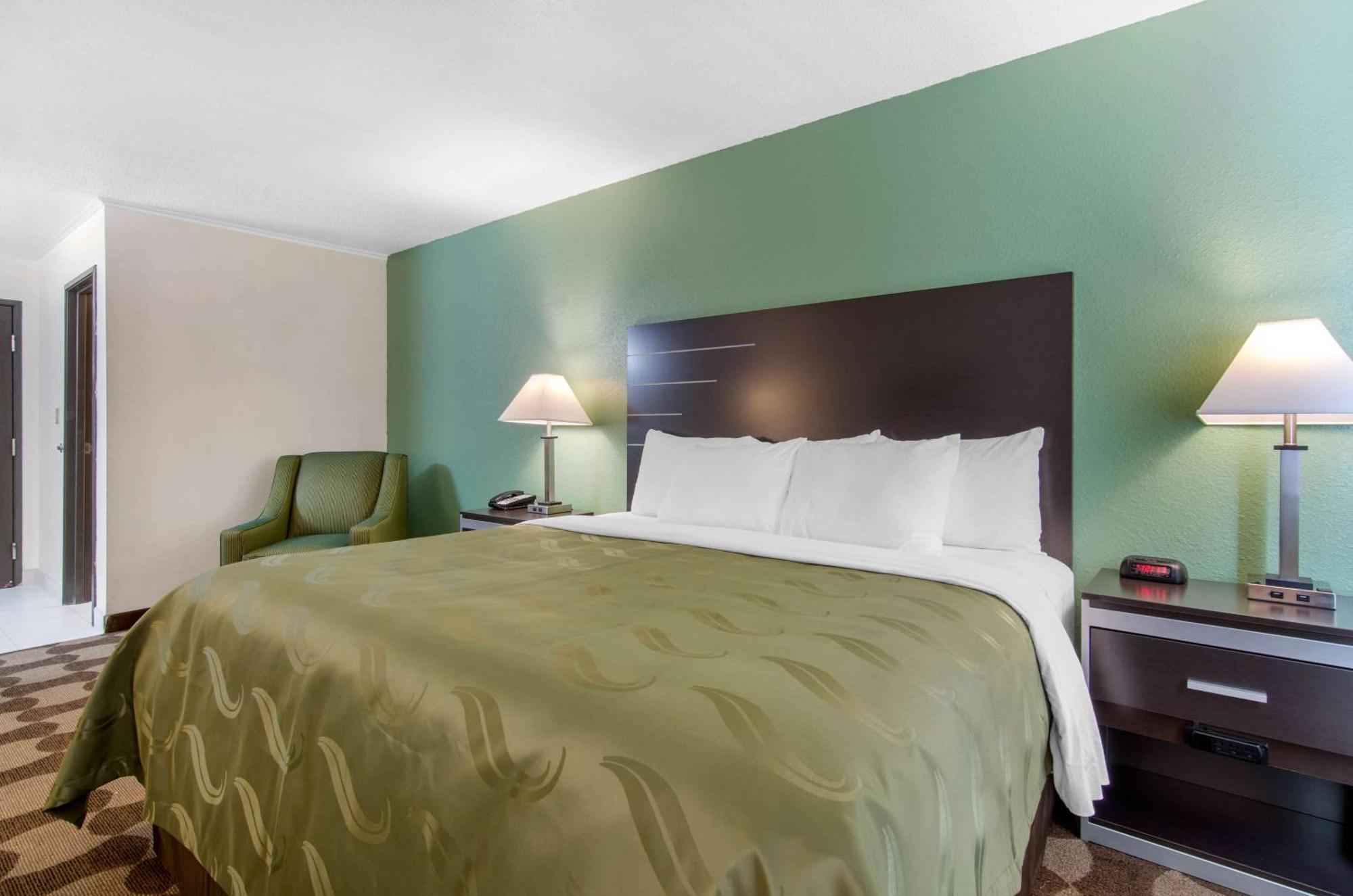 Quality Inn Russell Εξωτερικό φωτογραφία