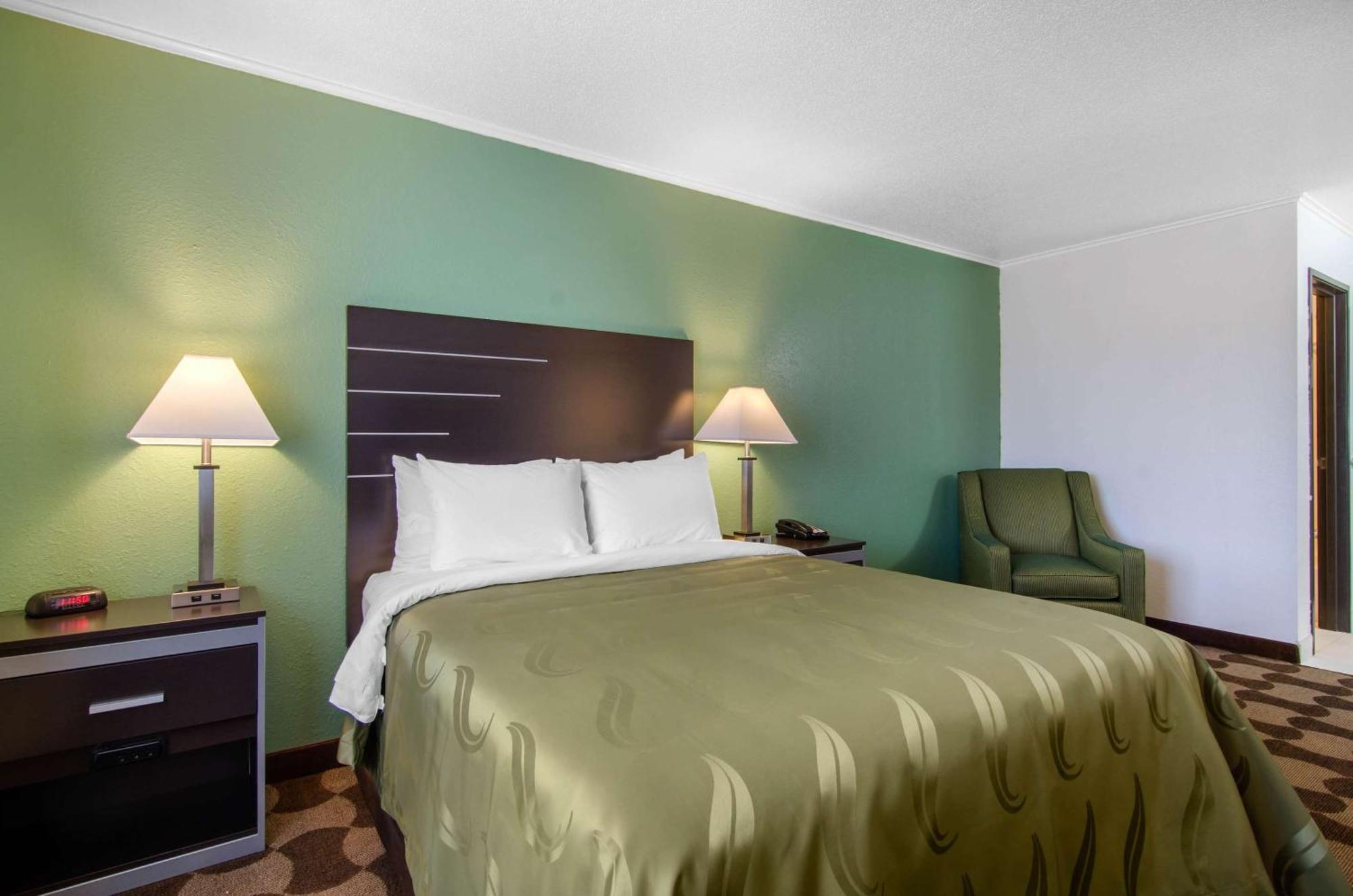 Quality Inn Russell Εξωτερικό φωτογραφία