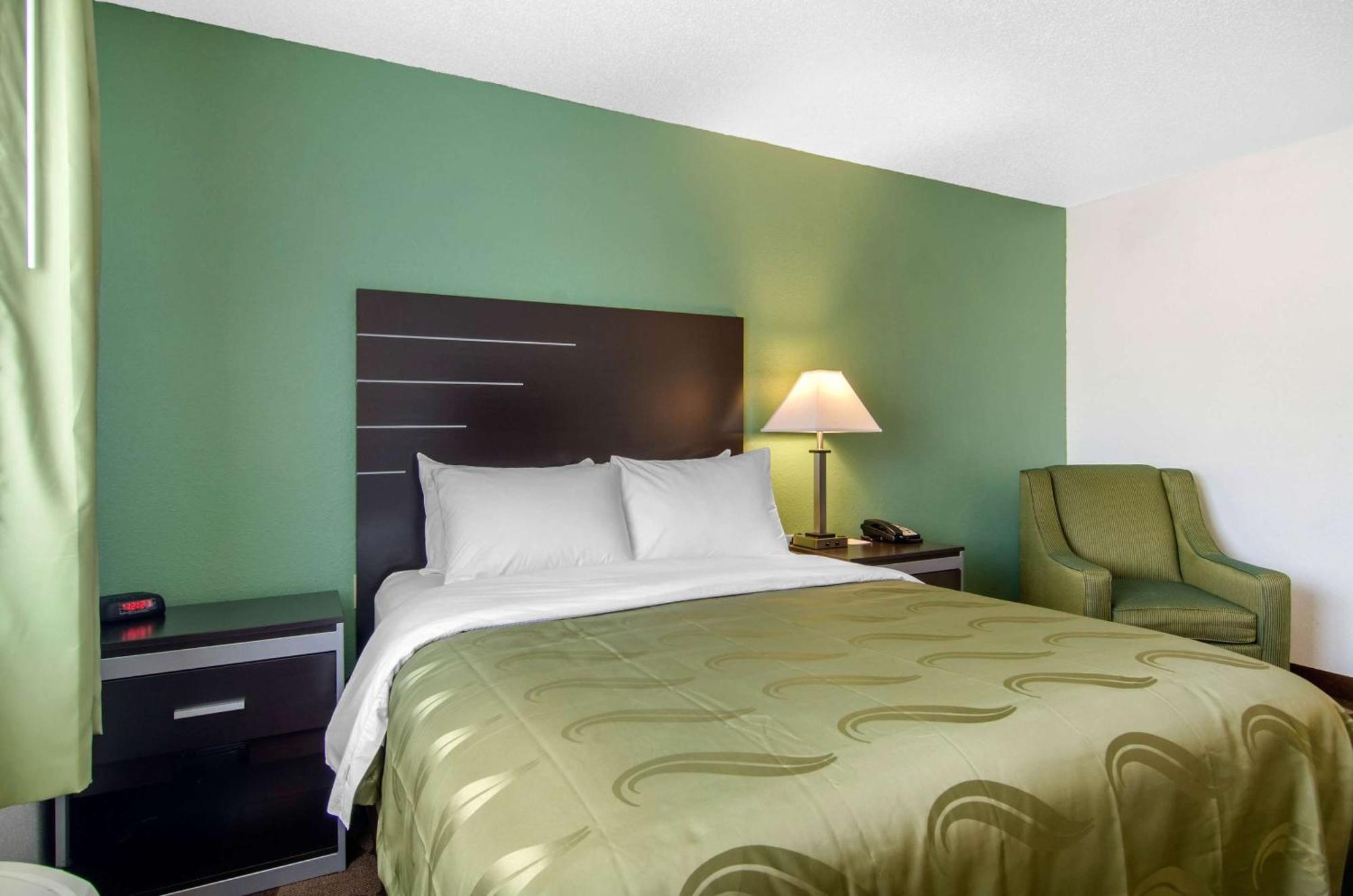 Quality Inn Russell Εξωτερικό φωτογραφία